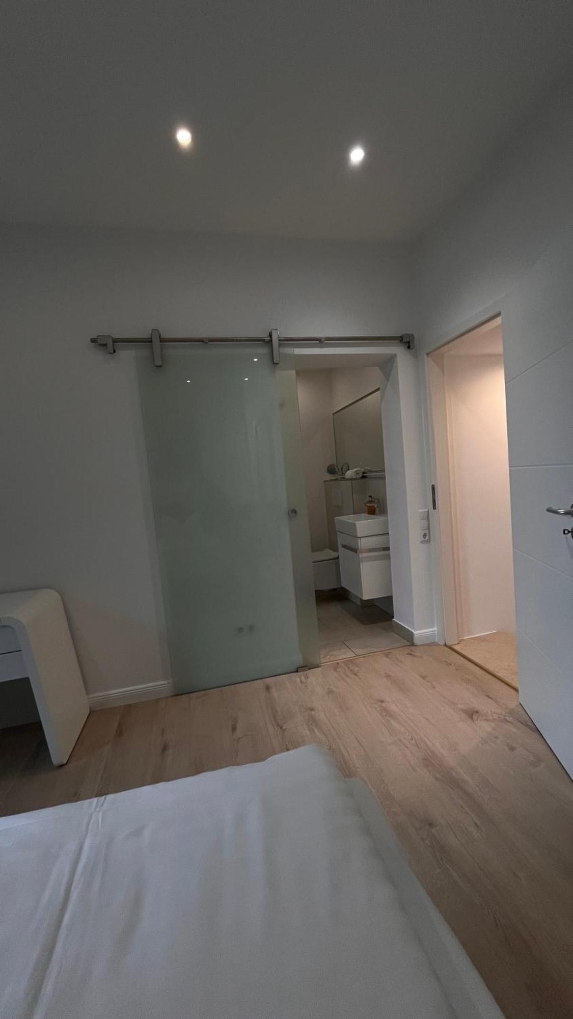 Ferienwohnung Dublin Ганновер Екстер'єр фото